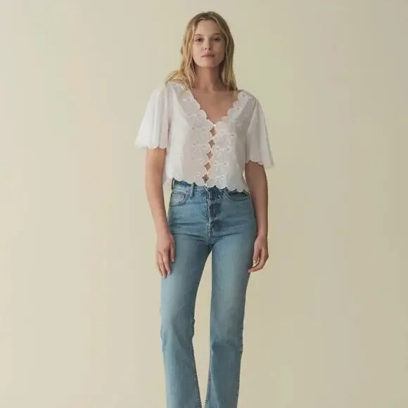 NWT Doen Kacy Embroidered Bow Ribbon Scalloped V Neck Cotton Blouse Top in Salt - Picture 2 of 9